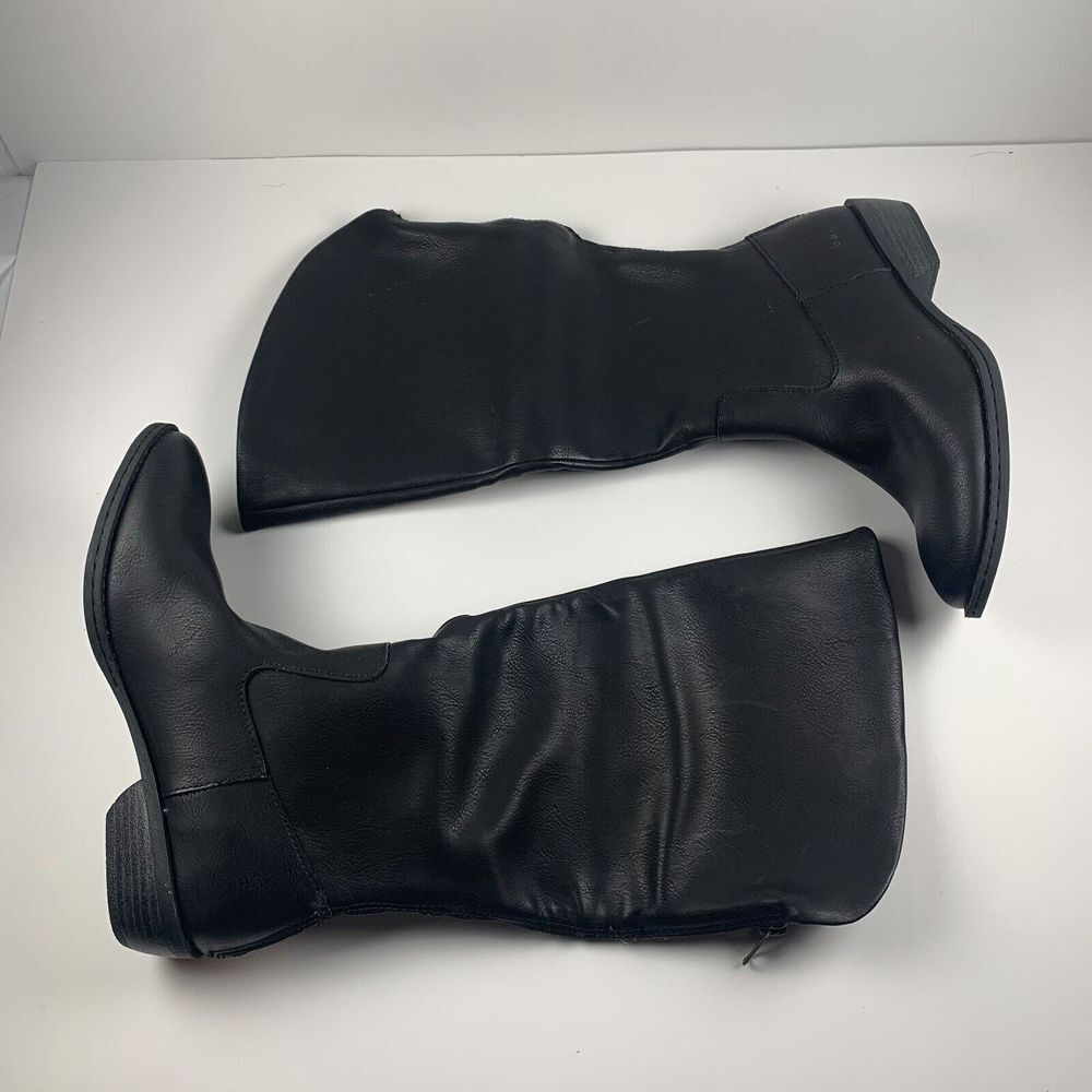 B.O.C. Born Z59403 Riding Boots Women's Size 6.5M Black Knee High Back‎ Zipper